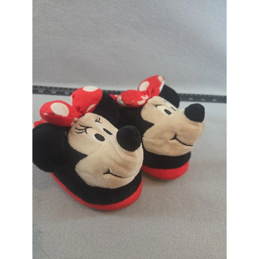 Minnie Mouse Toddler Slippers, Size 7/8